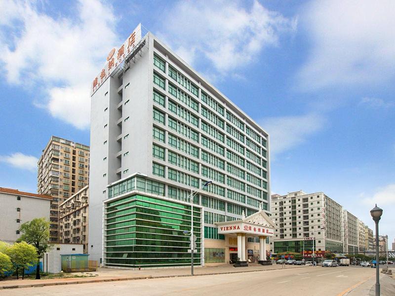 Vienna Classic Shenzhen Longhua Bus Station Экстерьер фото